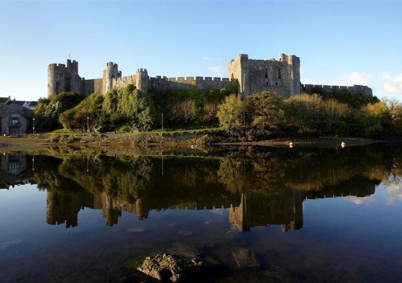 Castle Keep View Lägenhet Pembroke Exteriör bild